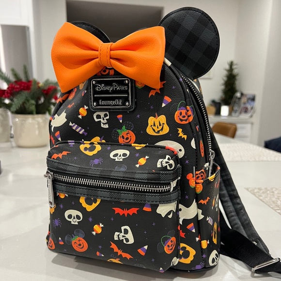 Loungefly Disney Halloween Backpack - Picture 1 of 1
